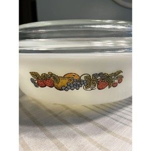 Vintage Anchor Hocking Fire King Natures Bounty 2 1/2 QT Casserole Dish w Lid